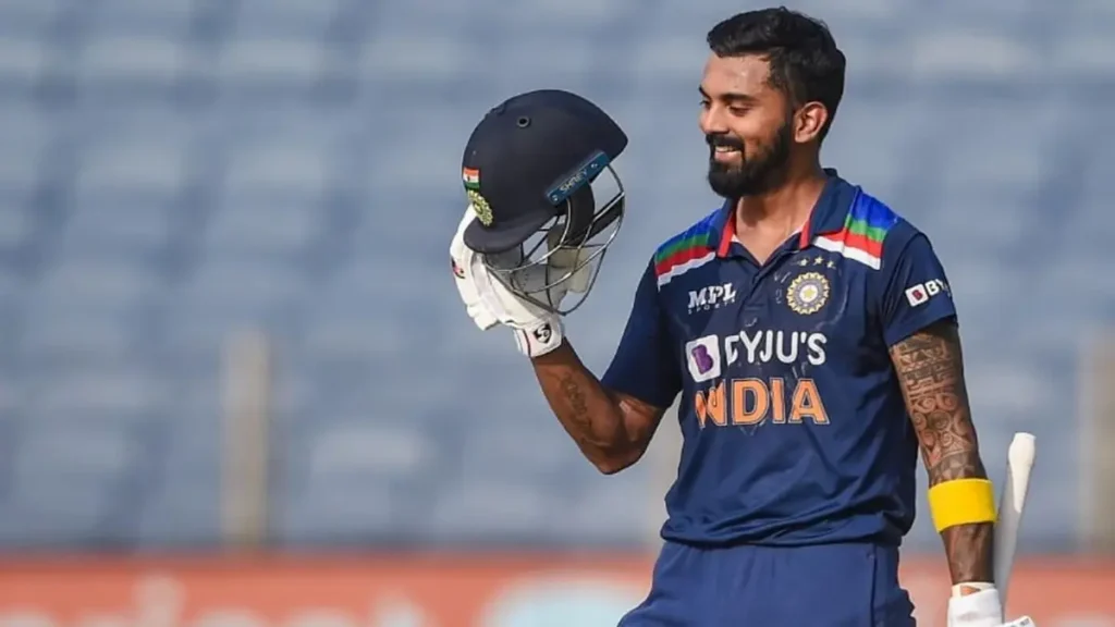 KL Rahul: Right Handed Batsman